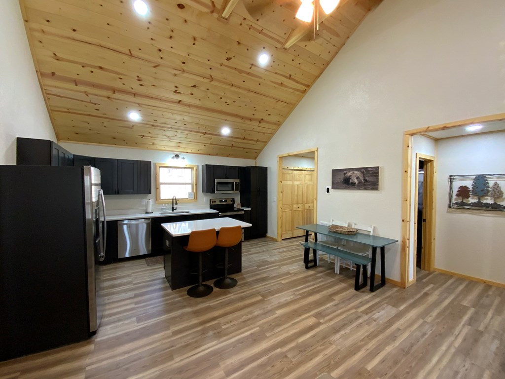 420062 Murphy Residential