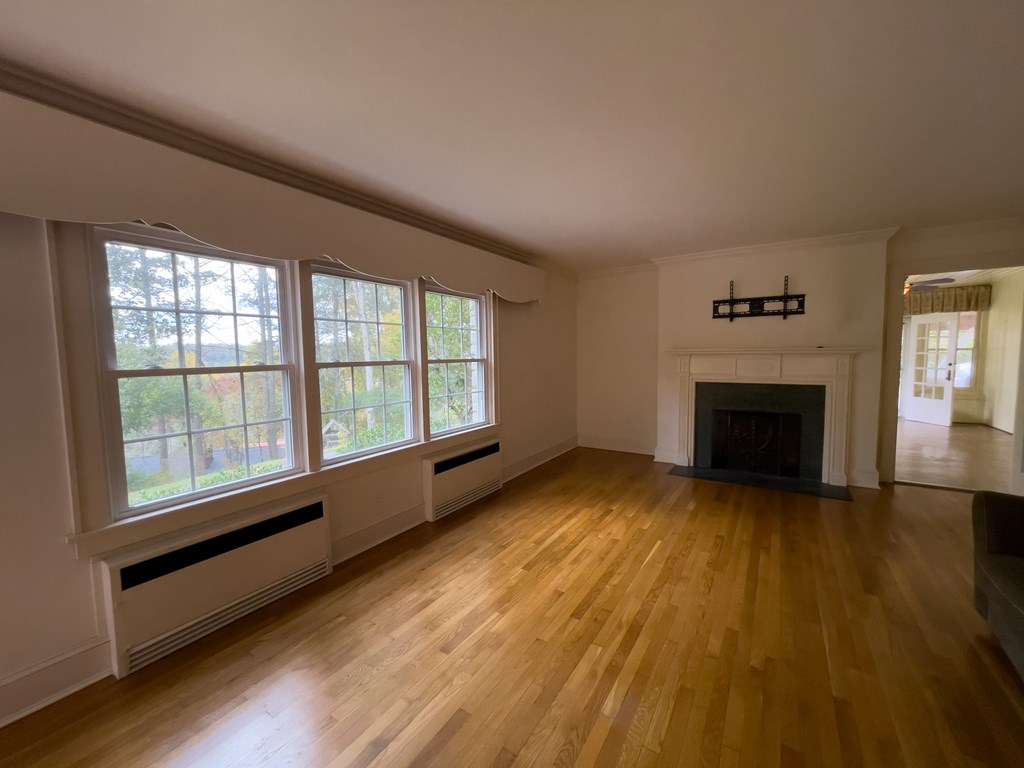 420067 Murphy Residential