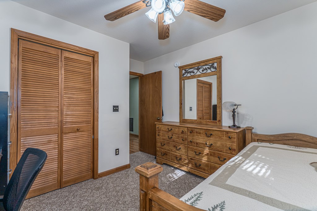 420082 Murphy Residential