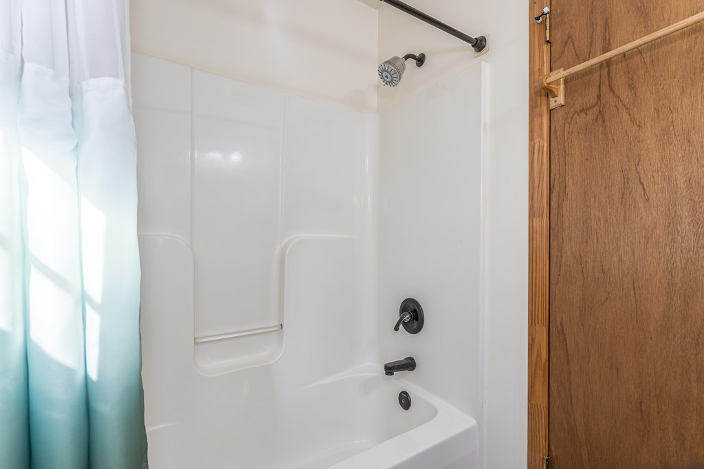 420082 Murphy Residential