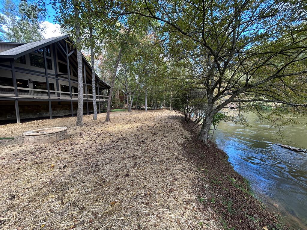 420094 Mineral Bluff Residential