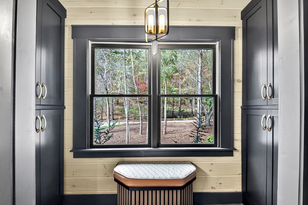 420094 Mineral Bluff Residential