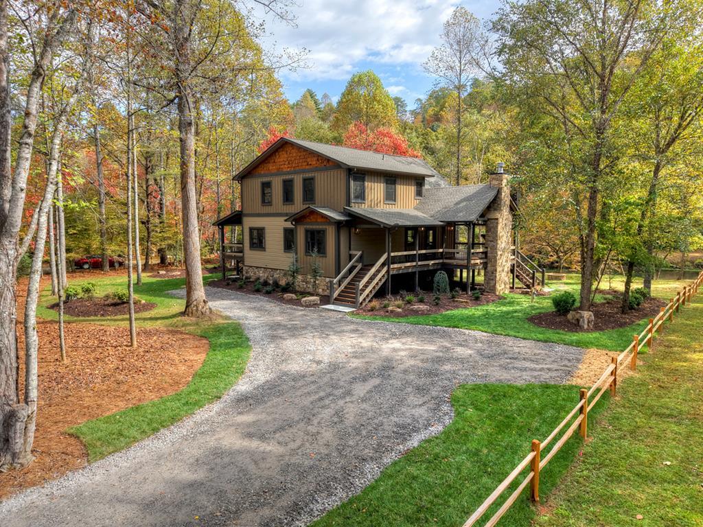 420094 Mineral Bluff Residential