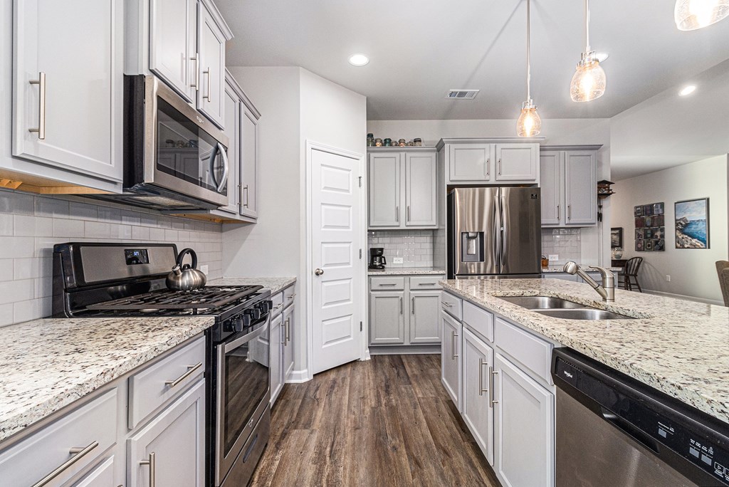 420100 Dawsonville Residential