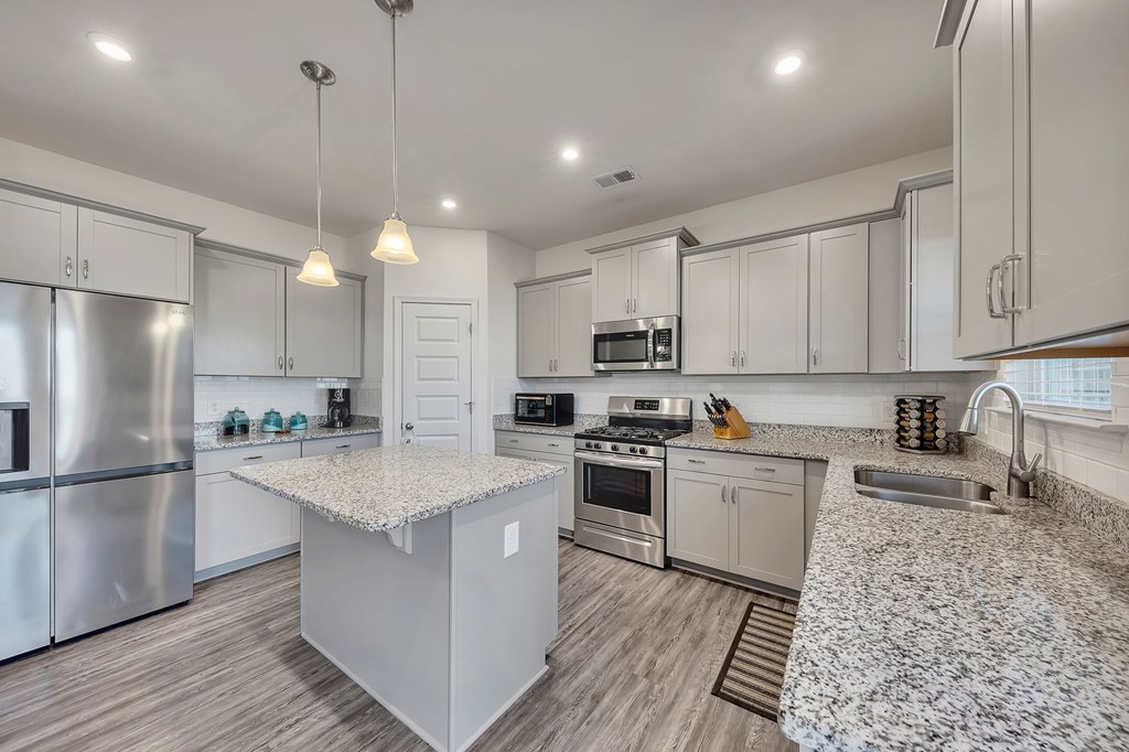 420105 Jasper Residential