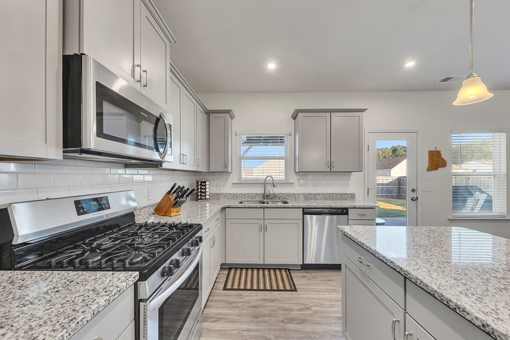 420105 Jasper Residential