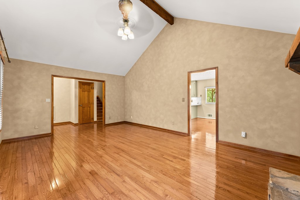 420124 Dahlonega Residential