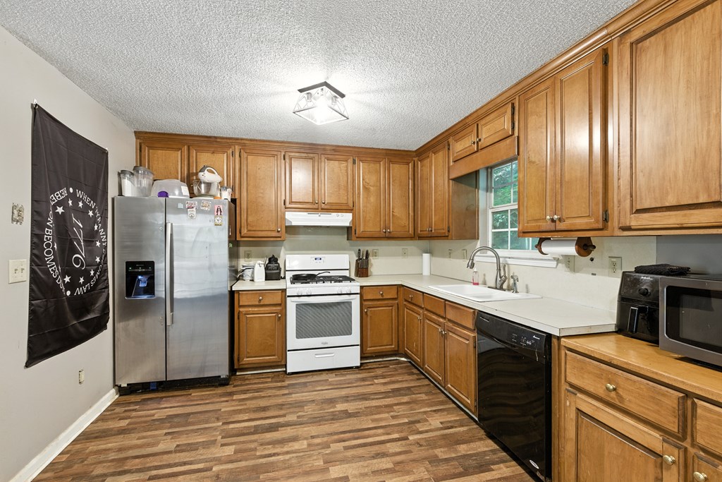 420132 Hiawassee Residential