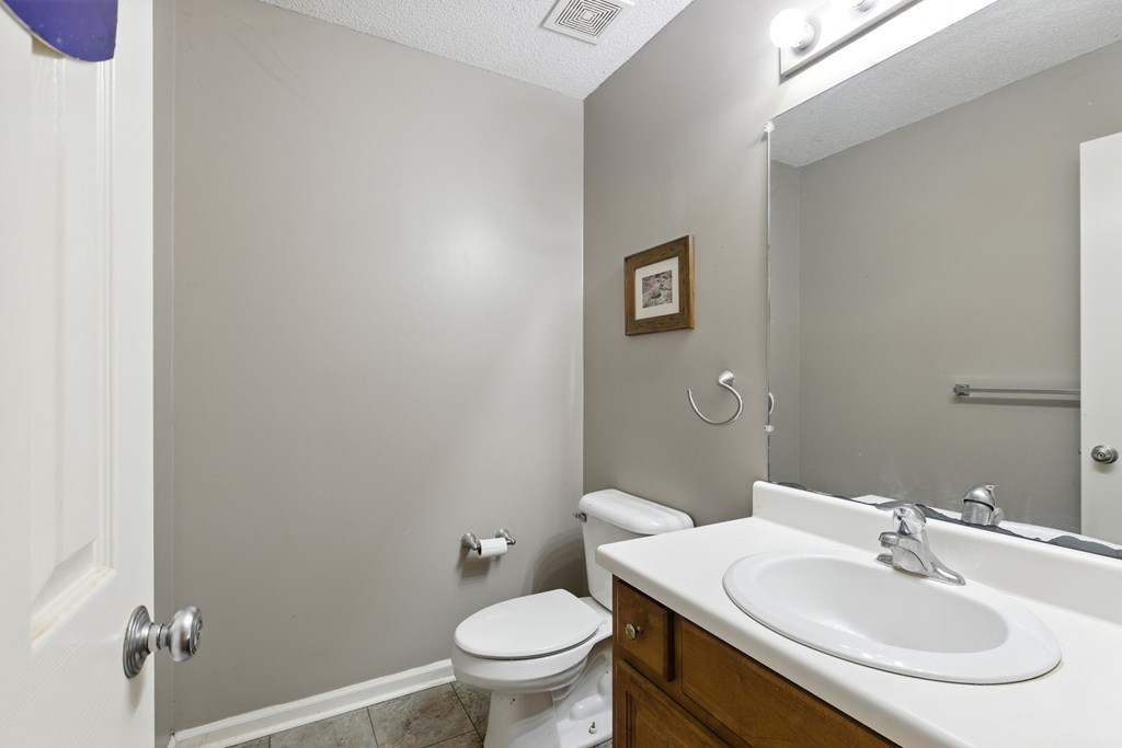 420132 Hiawassee Residential