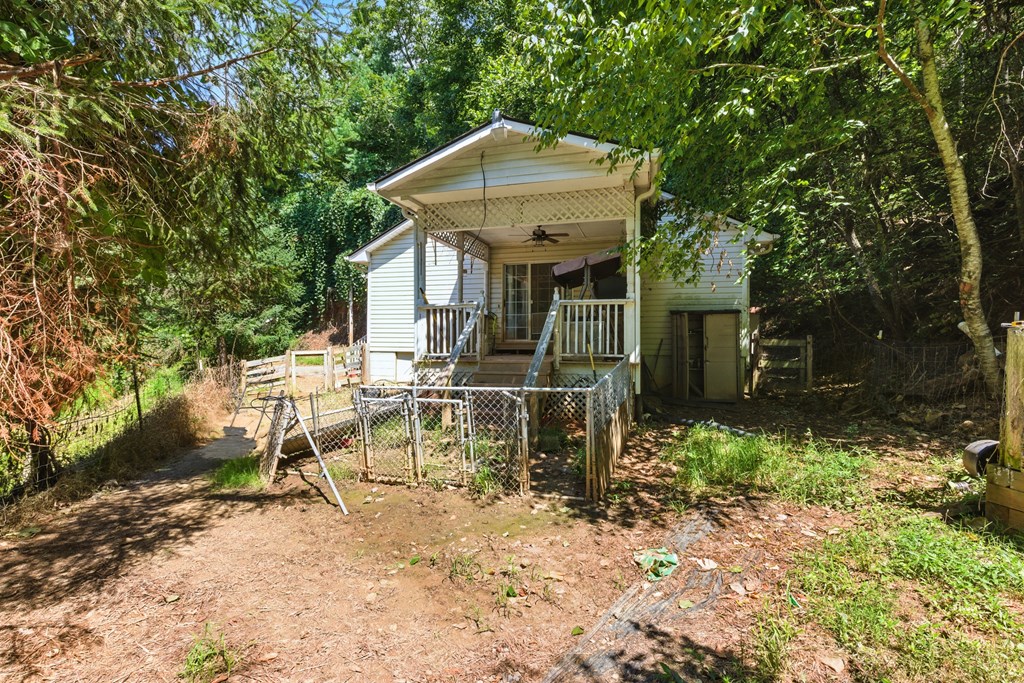 420132 Hiawassee Residential