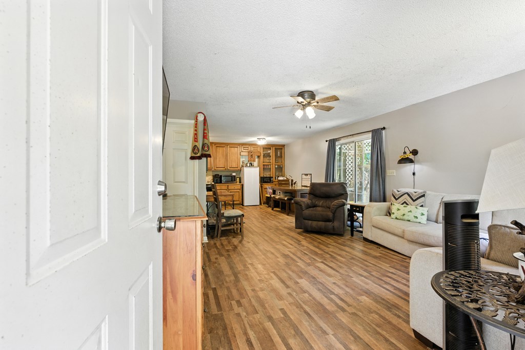 420132 Hiawassee Residential