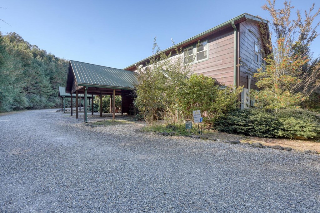 420135 Suches Residential