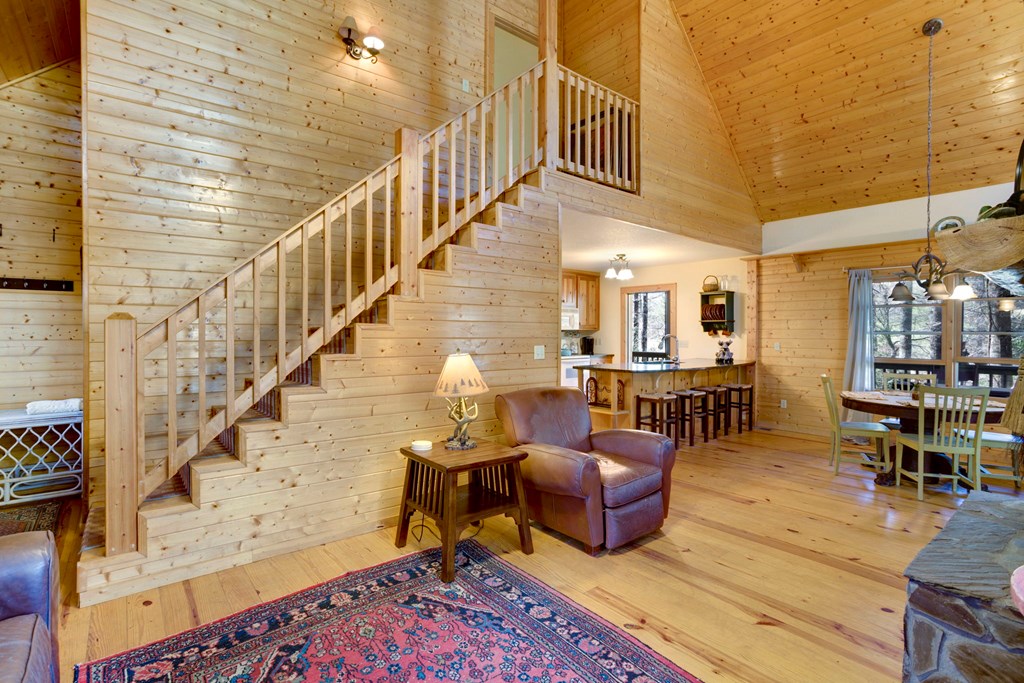 420151 Murphy Residential