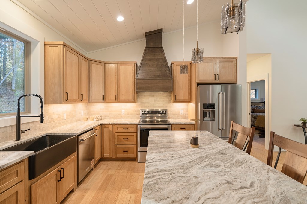 420153 Blairsville Residential