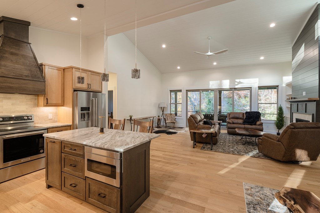 420153 Blairsville Residential