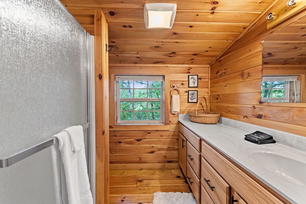 420156 Blue Ridge Residential