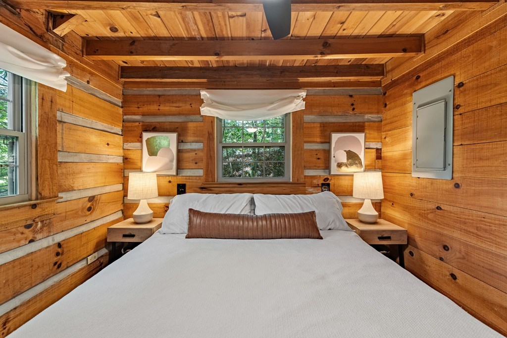 420156 Blue Ridge Residential