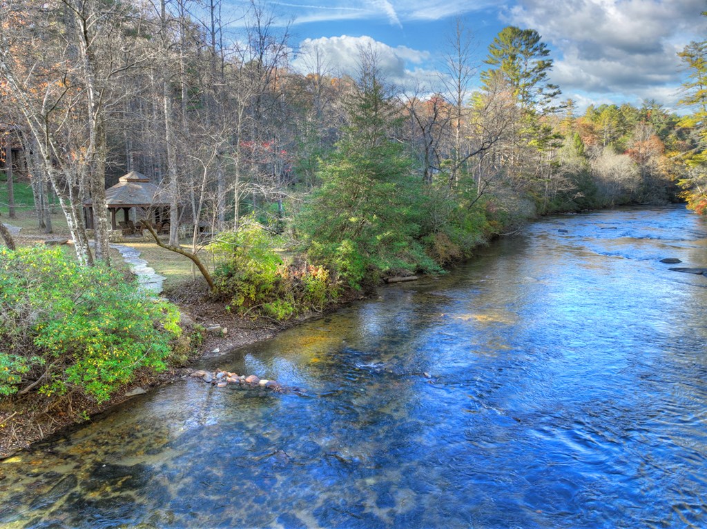 420167 Blue Ridge Residential