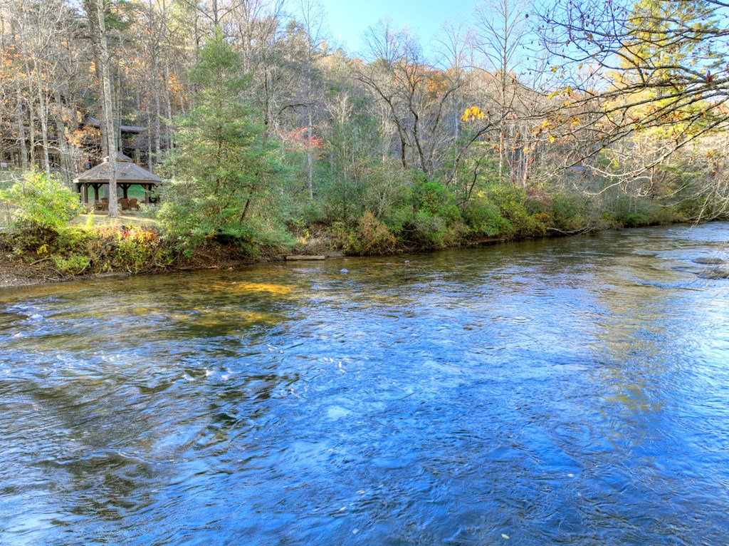 420167 Blue Ridge Residential