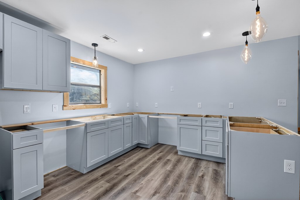 420171 McCaysville Residential