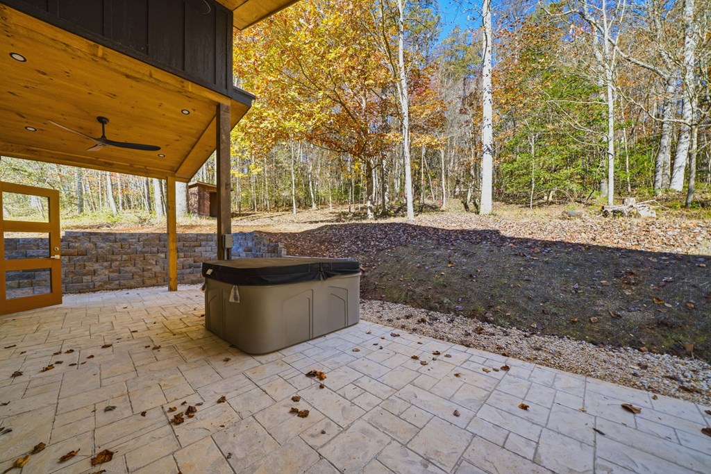 420172 Blue Ridge Residential