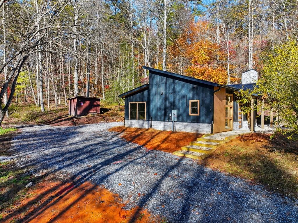 420172 Blue Ridge Residential