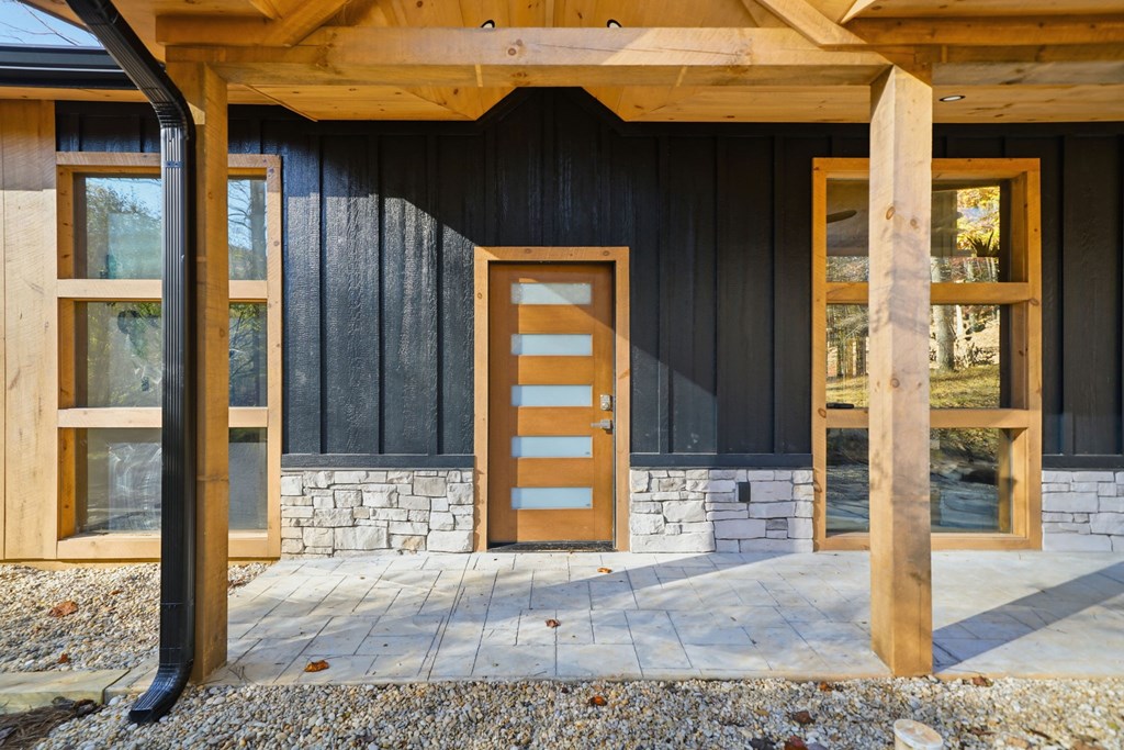 420172 Blue Ridge Residential