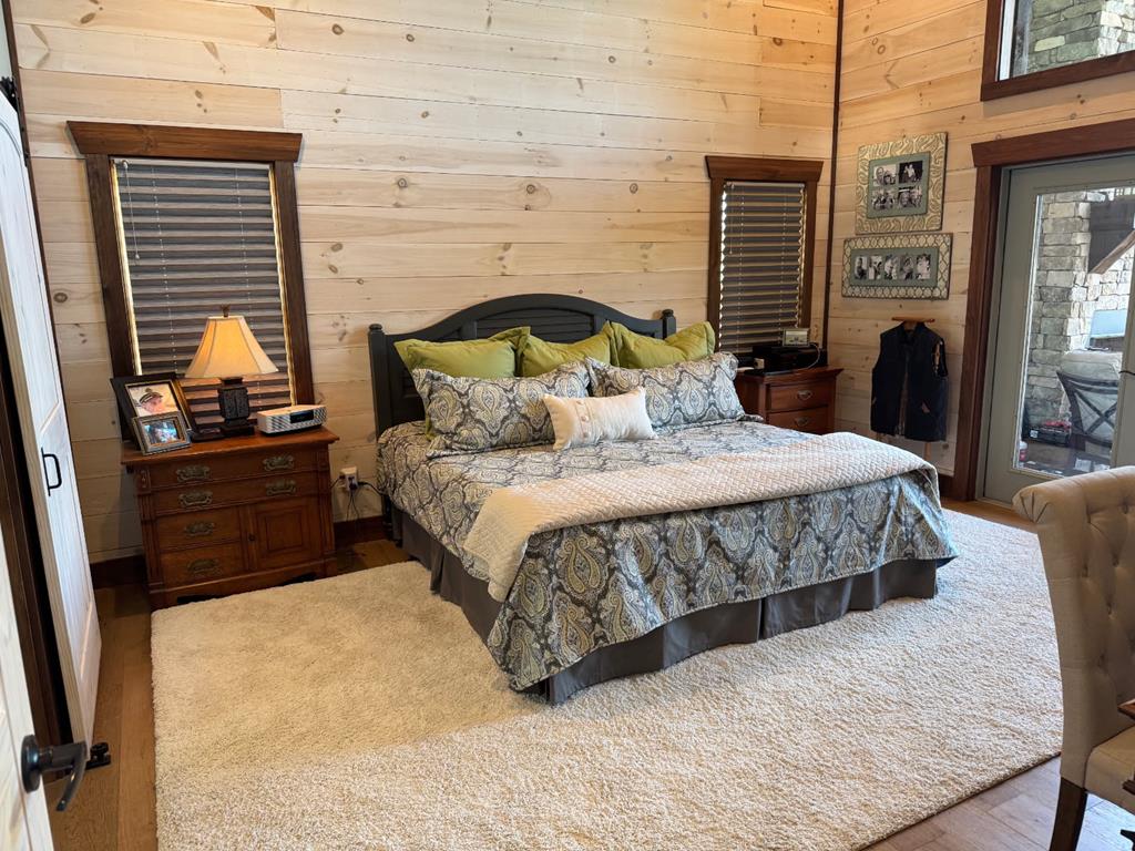 420176 Mineral Bluff Residential