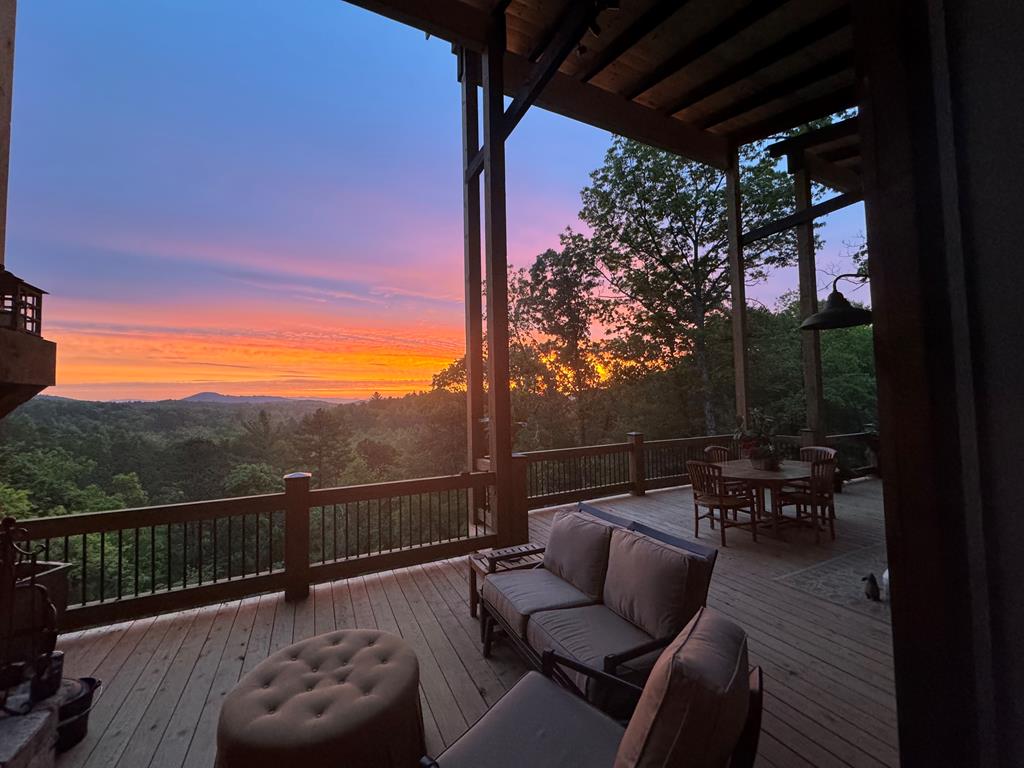 420176 Mineral Bluff Residential