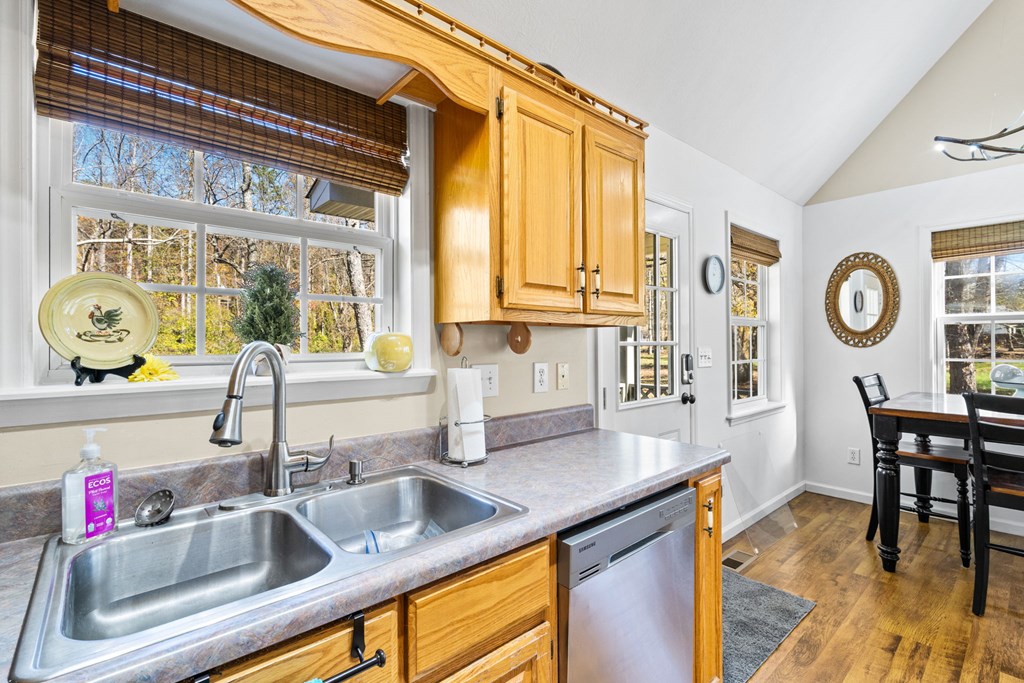 420177 Hayesville Residential