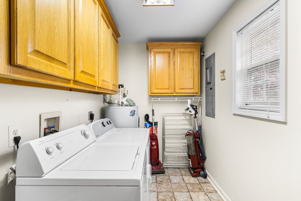 420178 Hayesville Residential