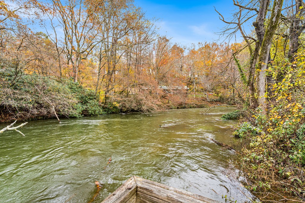 420178 Hayesville Residential