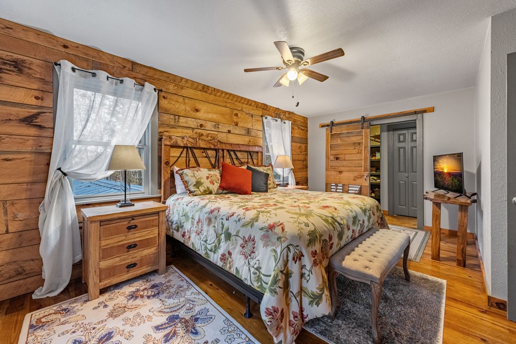 420183 Morganton Residential