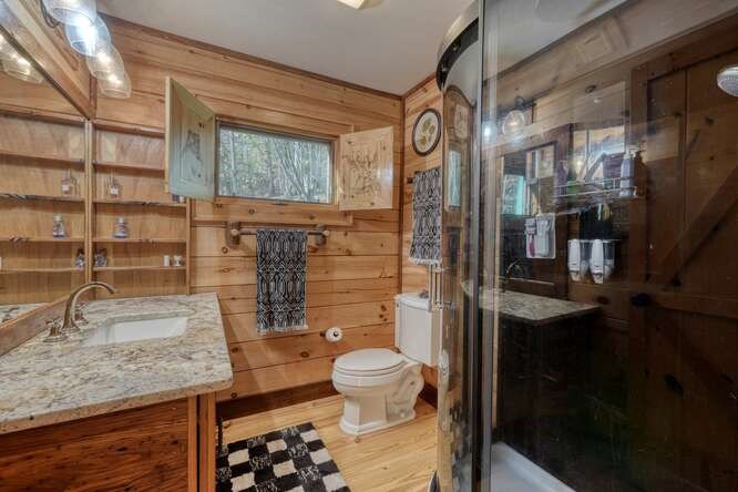 420185 Hayesville Residential