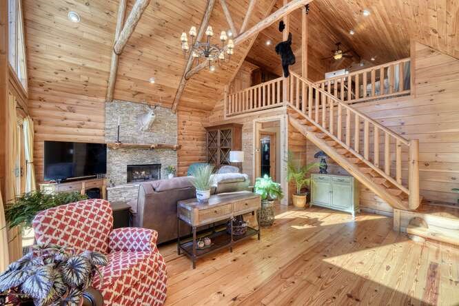 420185 Hayesville Residential