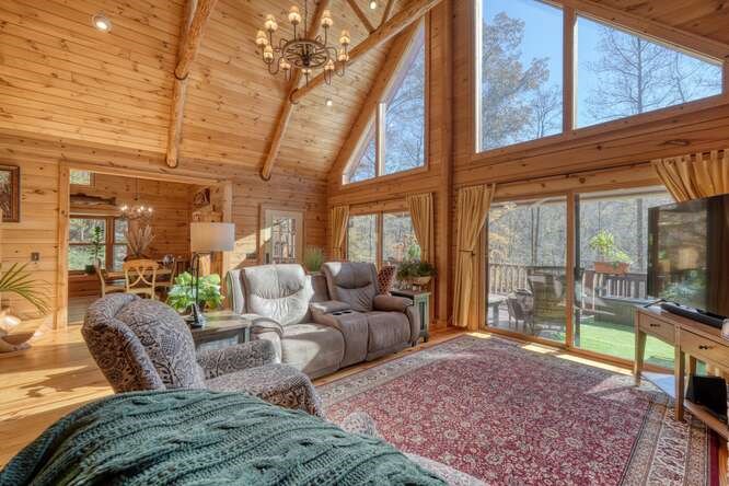 420185 Hayesville Residential