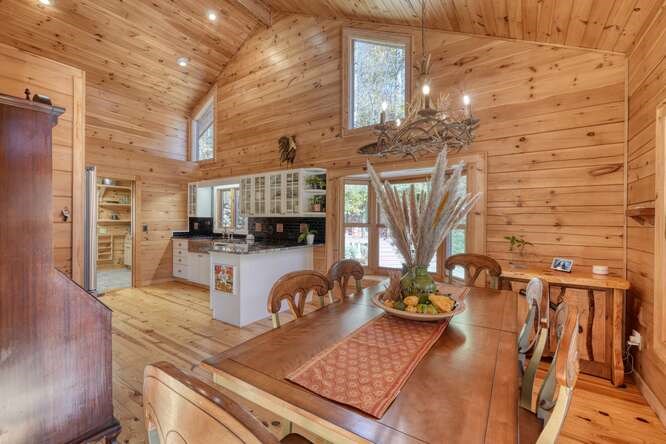 420185 Hayesville Residential