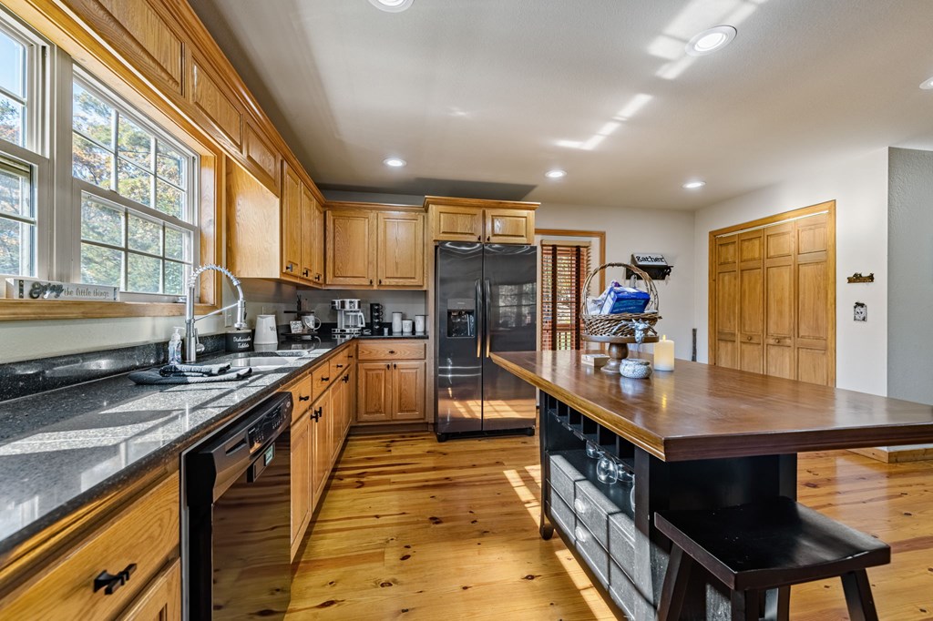 420196 Blairsville Residential