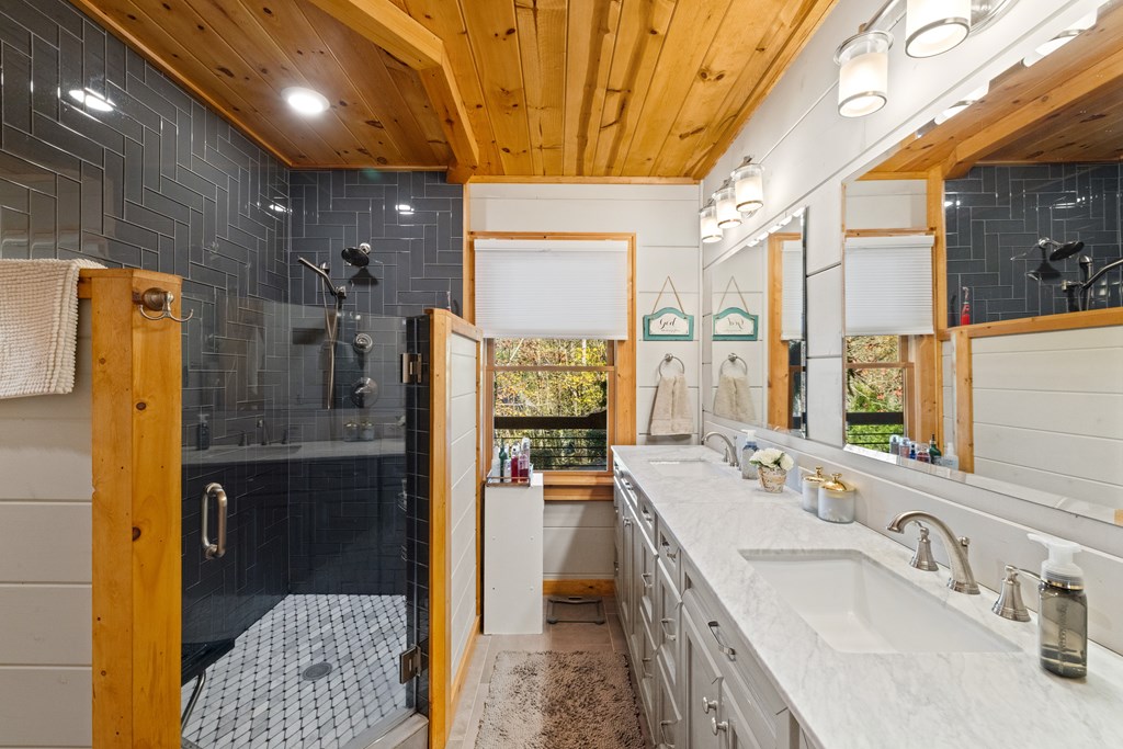 420203 Blue Ridge Residential