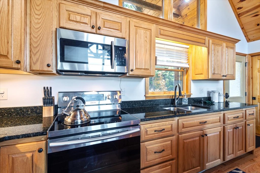 420210 Murphy Residential