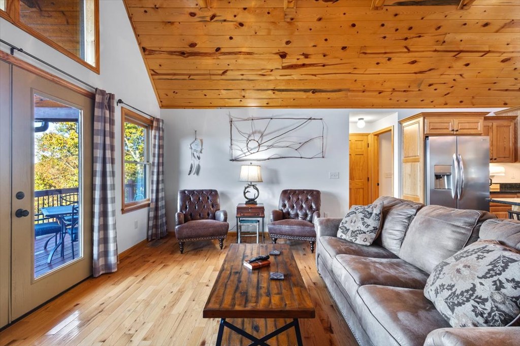 420210 Murphy Residential