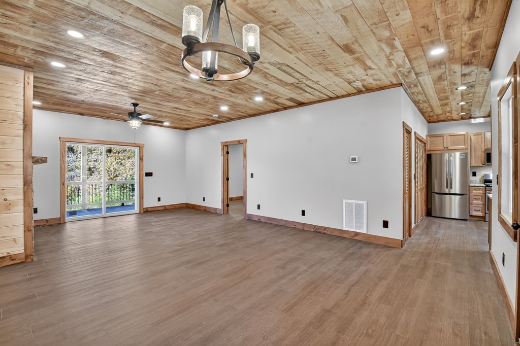 420218 Blue Ridge Residential