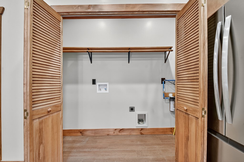 420218 Blue Ridge Residential