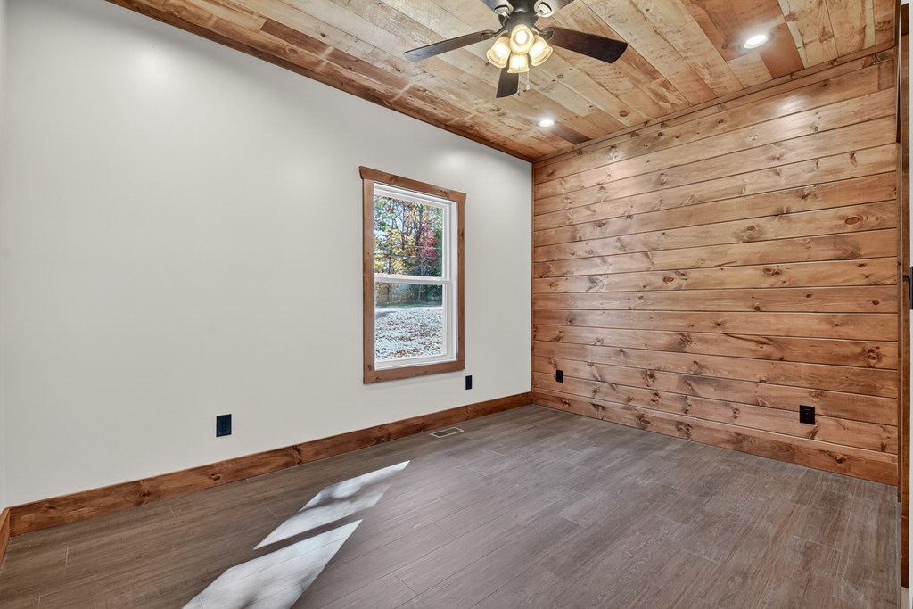 420218 Blue Ridge Residential