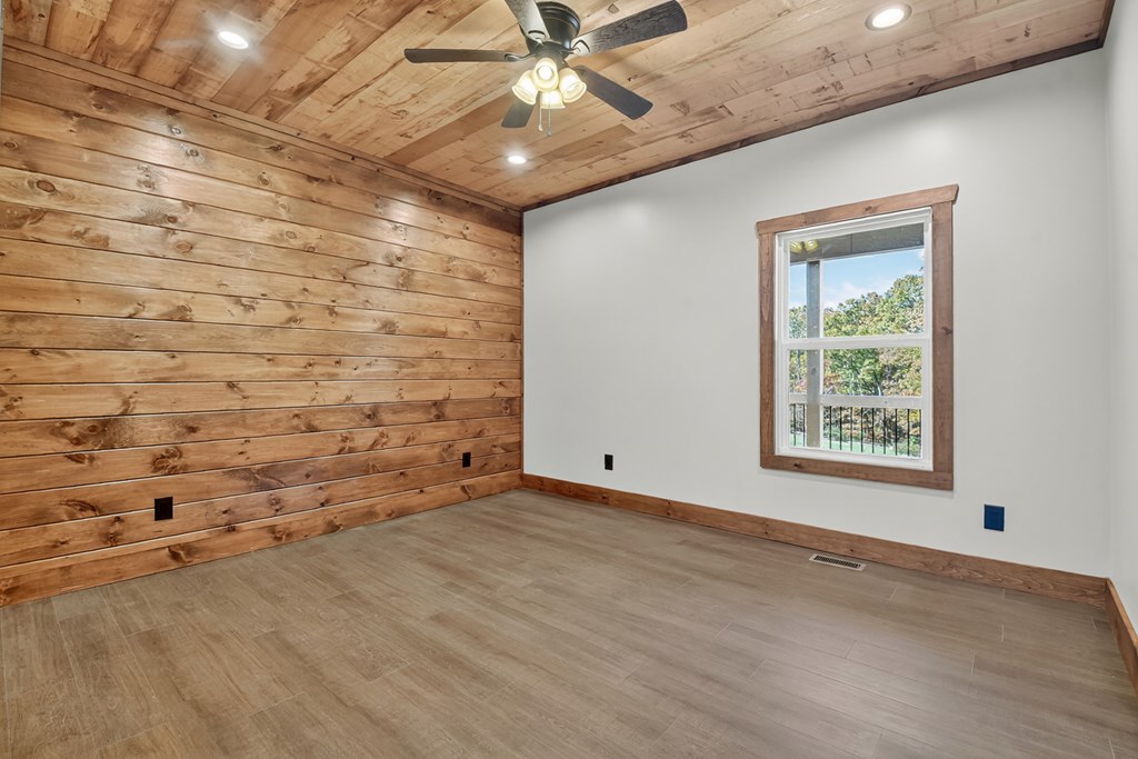 420218 Blue Ridge Residential