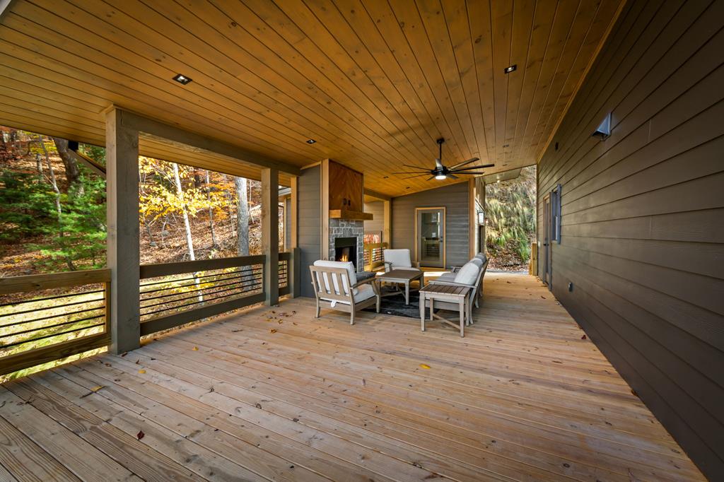 420222 Blue Ridge Residential