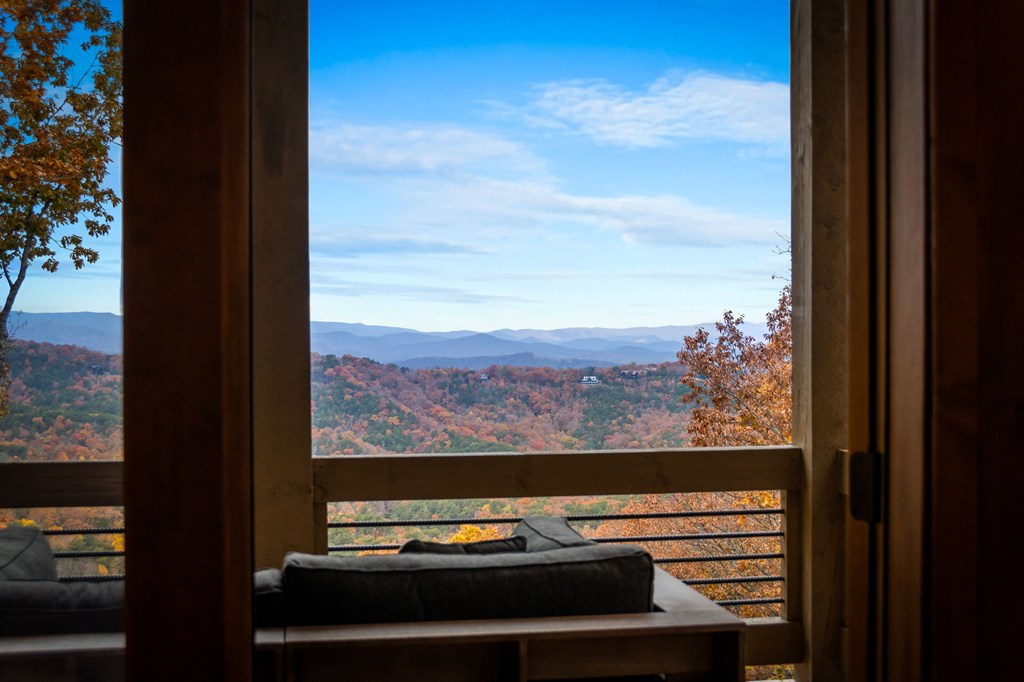 420222 Blue Ridge Residential