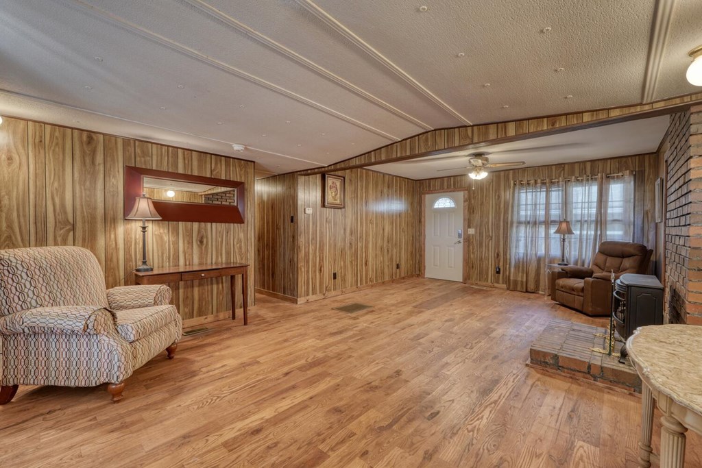 420223 Ellijay Residential