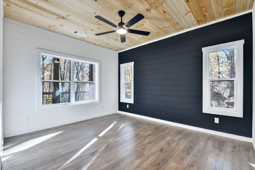 420225 Morganton Residential