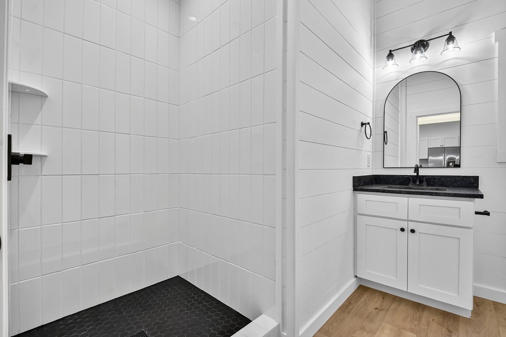 420225 Morganton Residential